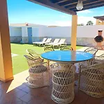 Paradise * La Guirra